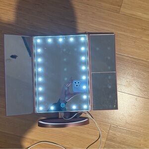 LED Lighted Tri-Fold Vanity Mirror in Rose Gold - Portable Makeup Mirror